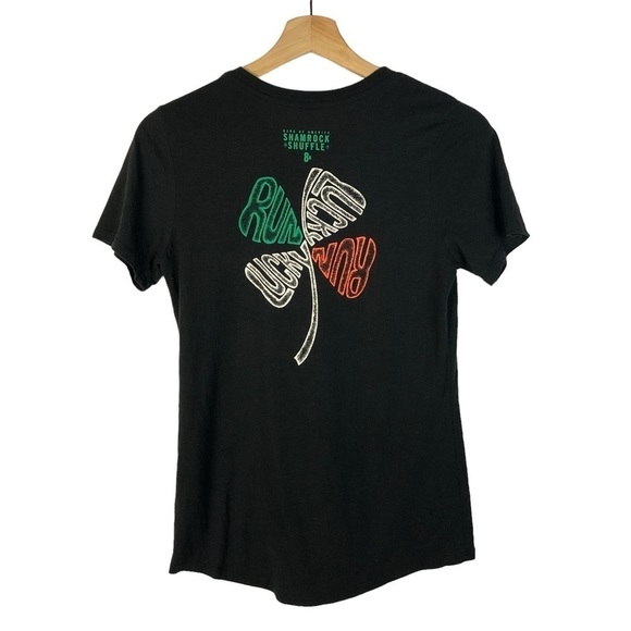 Nike Black Shamrock Shuffle Graphic 8K Short Sleeve Athletic T-Shirt XS - Picture 1 of 3